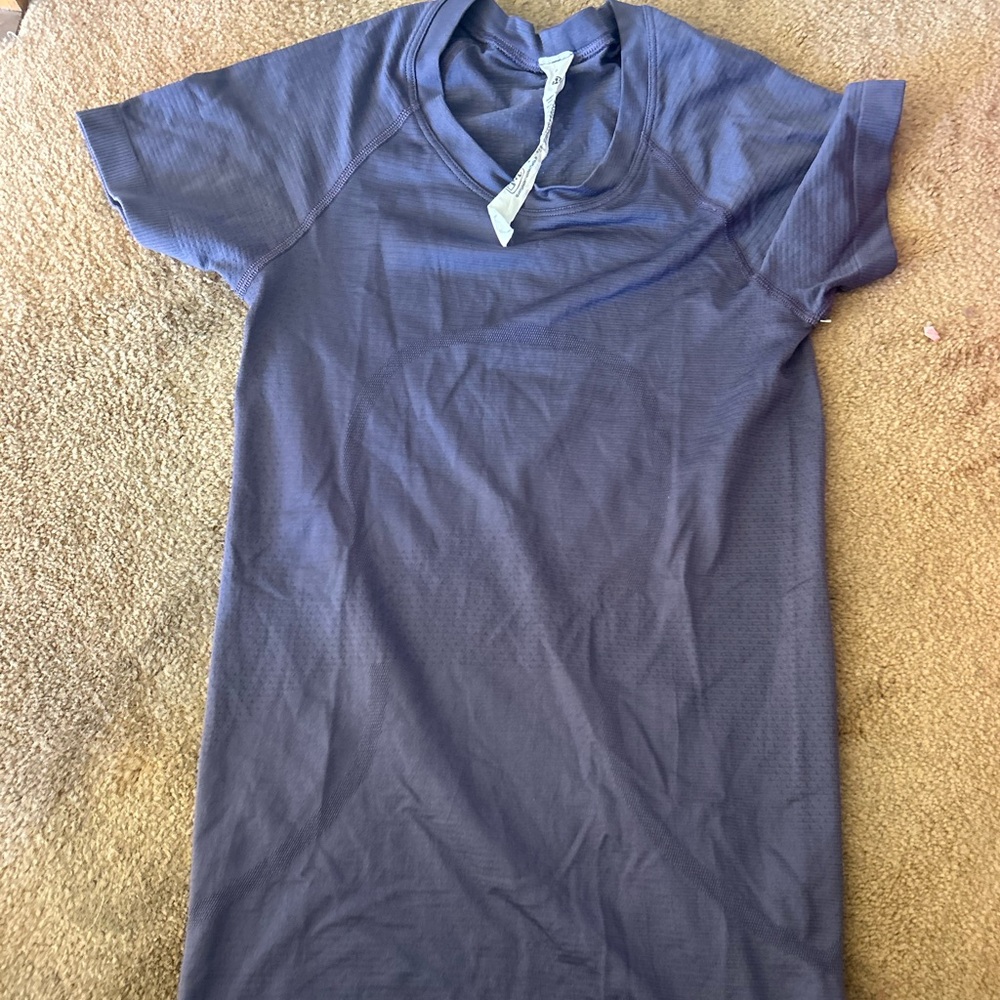 lululemon athletica Short Sleeve Tee in Purpleish color